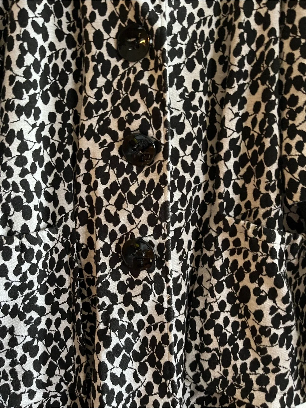 Joseph Ribkoff Artsy Abstract Leaf Swing Jacket Tiered Mixed Media Sleeve